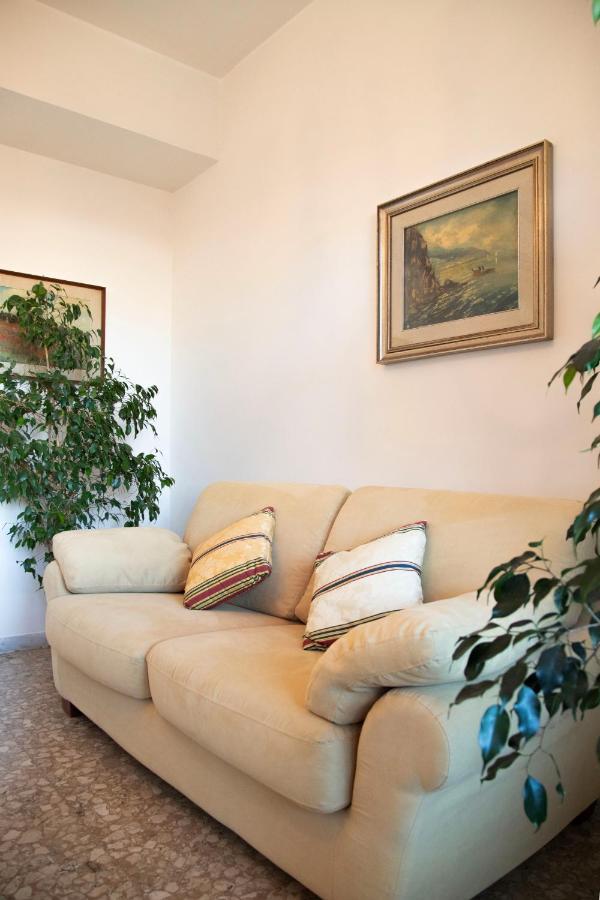 Aurelia Loris House Roma Exterior foto